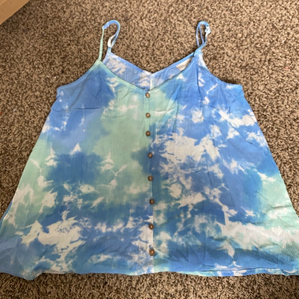 SO Blue and Green Sleeveless Buttoned Camisole
